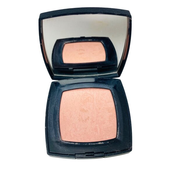 Chanel Poudre Coromandel Iridescent Face Powder 0.49 oz - Picture 3 of 3
